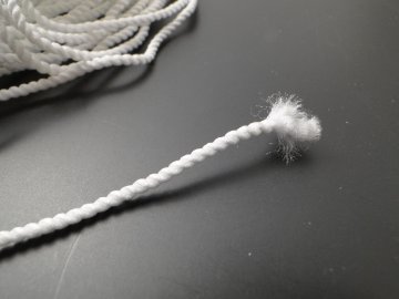 数珠用中糸  1mあたり（白）5号 画像
