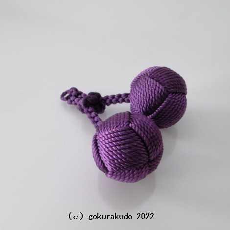 利休梵天、片手数珠用の軸つき（直径約18ｍｍ、36番紫色）の画像