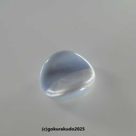 りん棒置台 『ほのか』シンパープル モダン仏壇向け の画像