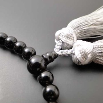 数珠 女性用 総ブラックオニキス 正絹花かがり房の画像