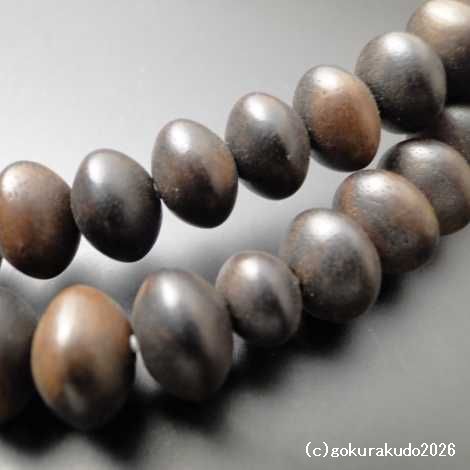数珠 真言宗 総素挽き縞黒檀 尺3 みかん玉 金茶色利休房（量産品）の画像