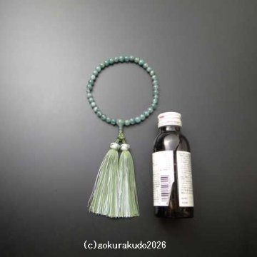 数珠 女性用 総青苔瑪瑙(メノウ)主玉7mm 正絹花かがり房（透明感高いタイプ）の画像