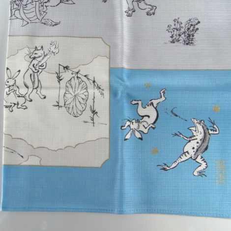 鳥獣人物戯画風呂敷〔50×50cm〕絵巻ブルーイエロー 綿100％（日本製）の画像
