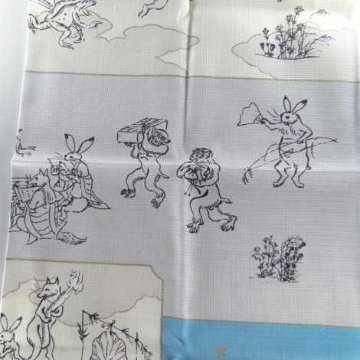 鳥獣人物戯画風呂敷〔50×50cm〕絵巻ブルーイエロー 綿100％（日本製）の画像