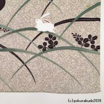 風呂敷〔70×70cm〕/ こよみ芝うさぎ 紫 レーヨン100％（日本製）の画像