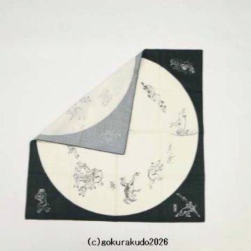 鳥獣人物戯画風呂敷〔68×68cm〕相撲 丸窓 モスグリーン 綿100％（日本製）の画像