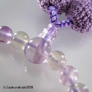 数珠 女性用 総ホタル石(フローライト)主玉7mm 正絹頭付き房あやめ色の画像