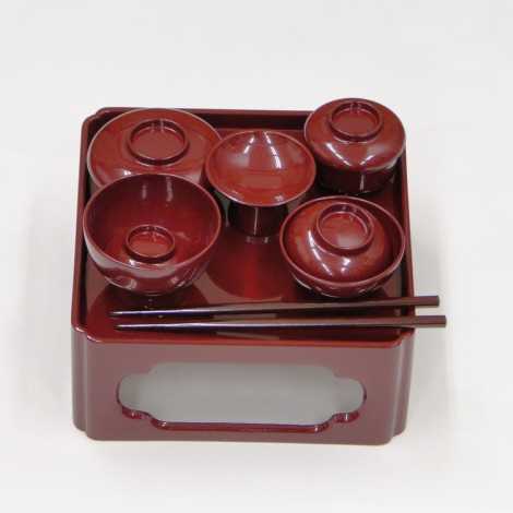 上質プラスチック製 御膳 （朱）6.0寸の画像