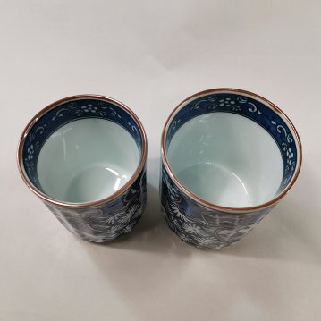 平戸祥瑞　外彫　組湯呑　三川内焼　平戸松山窯の画像