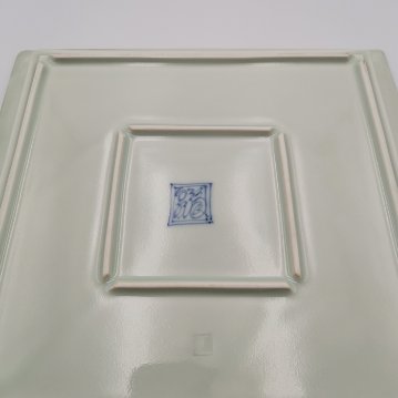 有田　福泉窯　雲梅丸紋　正角盛皿の画像