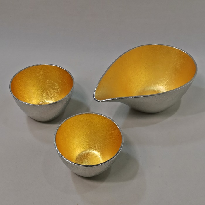 能作　片口-中-金箔　錫100％　235ccの画像