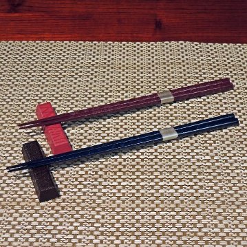 津軽塗 唐塗貝入 夫婦箸・箸置セットの画像
