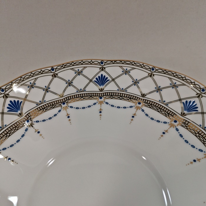 ナルミ　【プリマドンナ】　ティー碗皿（１客）　ボーンチャイナの画像