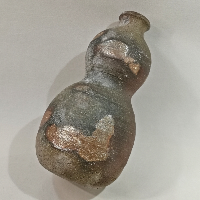 伊賀焼　焼〆ひょうたん　花入の画像