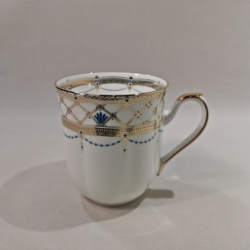 ナルミ　【プリマドンナ】　マグ　ボーンチャイナの画像