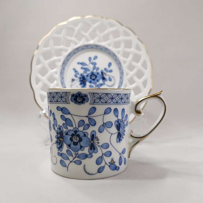 NARUMI　MILANO〈ミラノ〉 メッシュコーヒー碗皿(1客)　BONE CHINAの画像