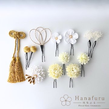 つまみ細工髪飾り 華ダリア  白 ゴールド｜成人式 卒業式 結婚式 和装の画像