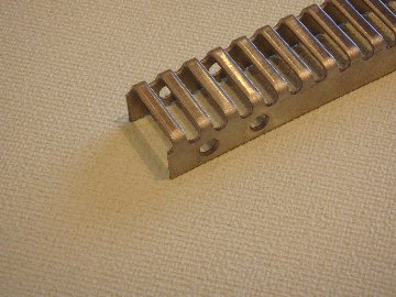 ステンレス床吹出口ガラリＳＷ２Ｐ１－１５の画像