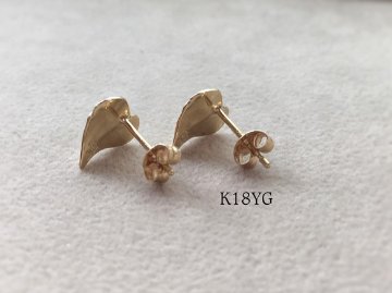 へデラ新芽のピアス(K18YG スタッドタイプ)の画像