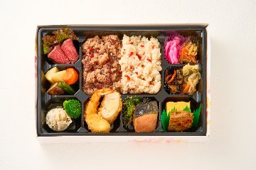 秋　幕の内弁当　海老フライ入りの画像