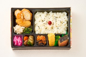 ひなた弁当 海老フライ入りの画像