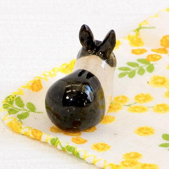 豆屋　箸置き（うさぎ　ダッチ　黒）の画像