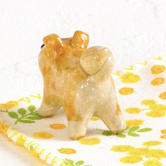豆屋　箸置き（秋田犬　仔犬　立ち）の画像