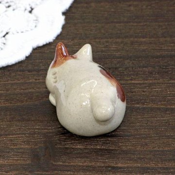 豆屋　箸置き（仔ねこ　ミケ　まるまり）の画像