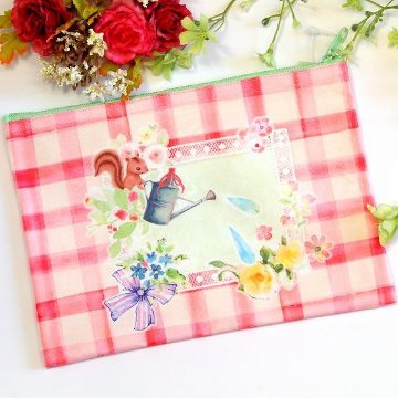 プティット・プぺ　ぺたんこポーチ（ソレイユと雨上がり）の画像