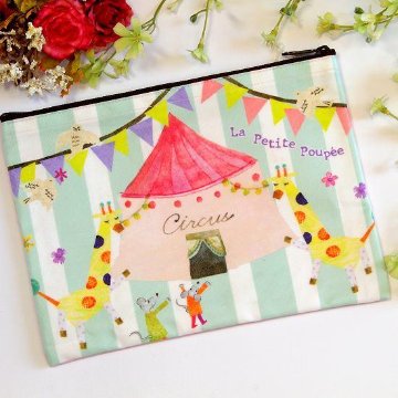 プティット・プぺ　ぺたんこポーチ（サーカスへ行く）の画像
