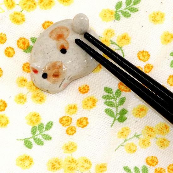 豆屋　箸置き（平たい動物　ねこ　ミケ）の画像