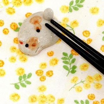 豆屋　箸置き（平たい動物　ねこ　ミケ）の画像
