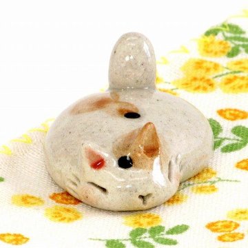 豆屋　箸置き（平たい動物　ねこ　ミケ）の画像