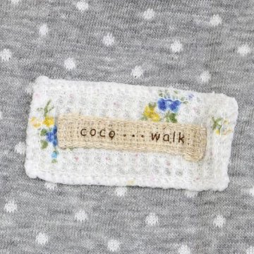 【訳あってお買い得！】coco walk ドットロンパース　70cmの画像