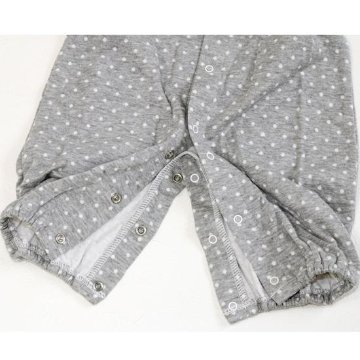 【訳あってお買い得！】coco walk ドットロンパース　70cmの画像