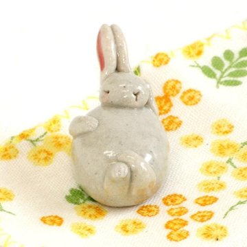 豆屋　箸置き（うさぎとかめ：うさぎ）の画像