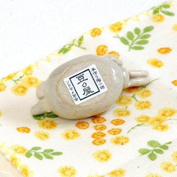 豆屋　箸置き（うさぎとかめ：うさぎ）の画像