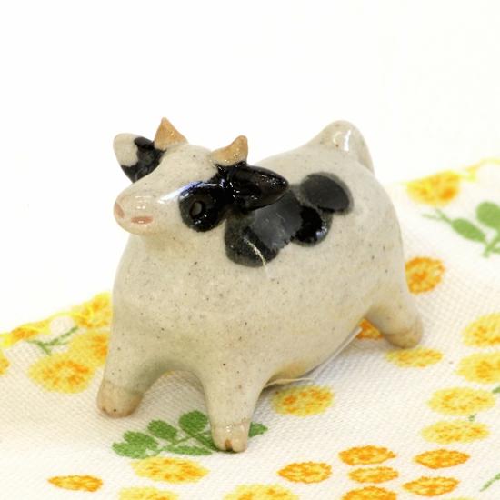 豆屋　箸置き（牛　四つ足）の画像