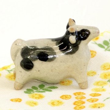豆屋　箸置き（牛　四つ足）の画像