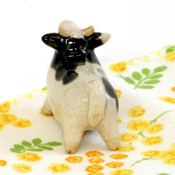 豆屋　箸置き（牛　四つ足）の画像