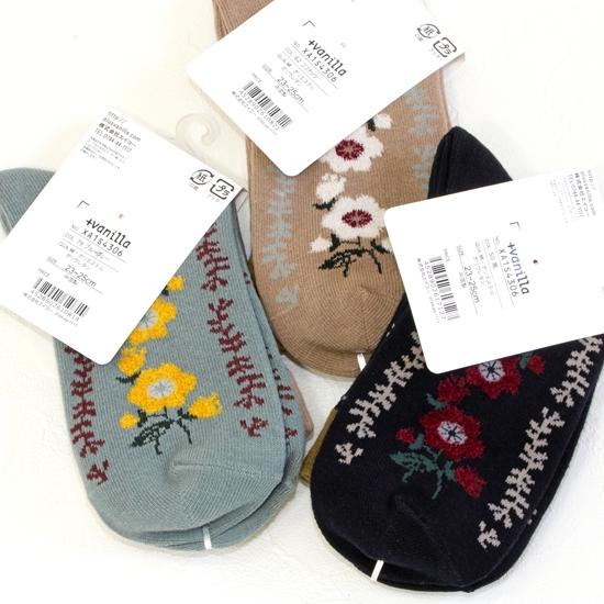 Natural Collection ソックス（モールサイド花柄）の画像