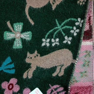 ラシクモア　フランス製マフラー（北欧キャット）グリーンの画像