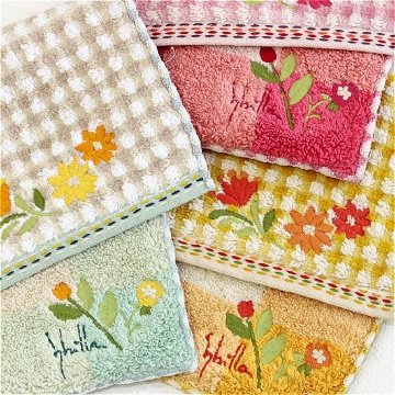 シビラ　ポケットハンカチ（チェック×花刺繍）の画像