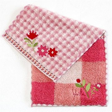 シビラ　ポケットハンカチ（チェック×花刺繍）の画像