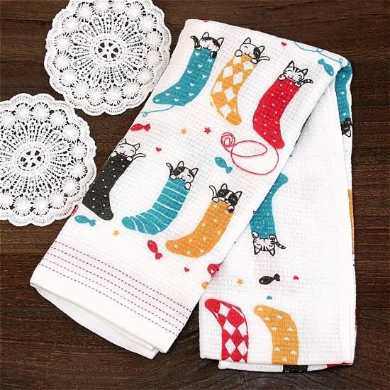 うすい　かるい　ながい　タオルてぬぐい（靴下猫）の画像