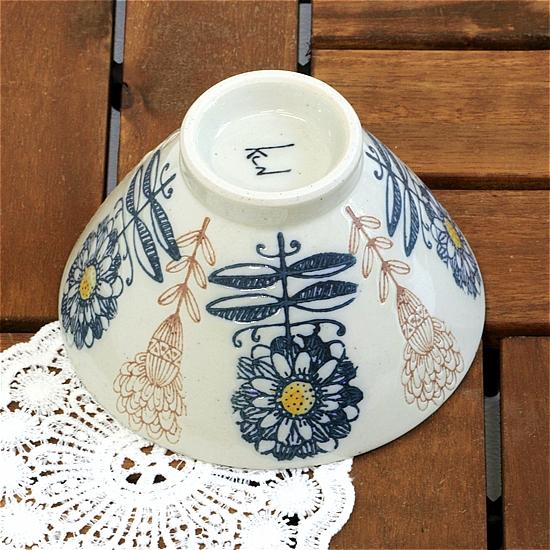 波佐見焼　勲山窯　飯碗（マーガレット）の画像