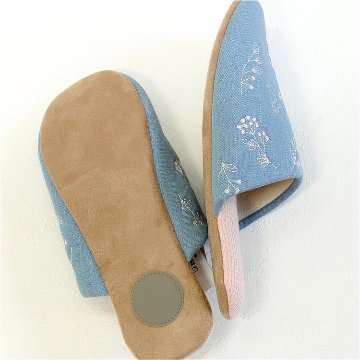 ハノカ　線画刺繍スリッパ　サックス　約23～24.5cmの画像