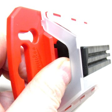 ミルウォーキーツール　ユーティリティナイフ用替刃　１００枚パックの画像