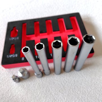 超ロング　ディープソケットセット　５ピース　差込角９．５の画像