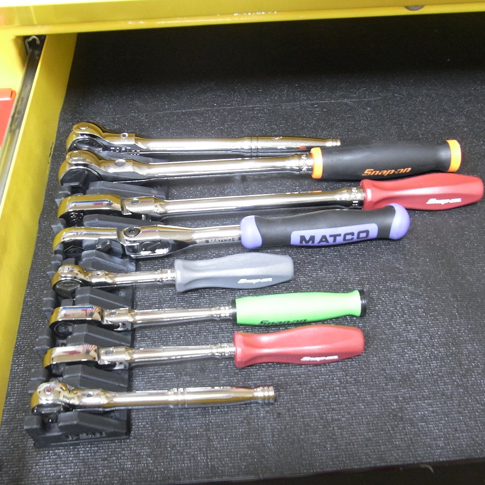 ラチェットハンドル用ホルダー　差込角１２．７用の画像